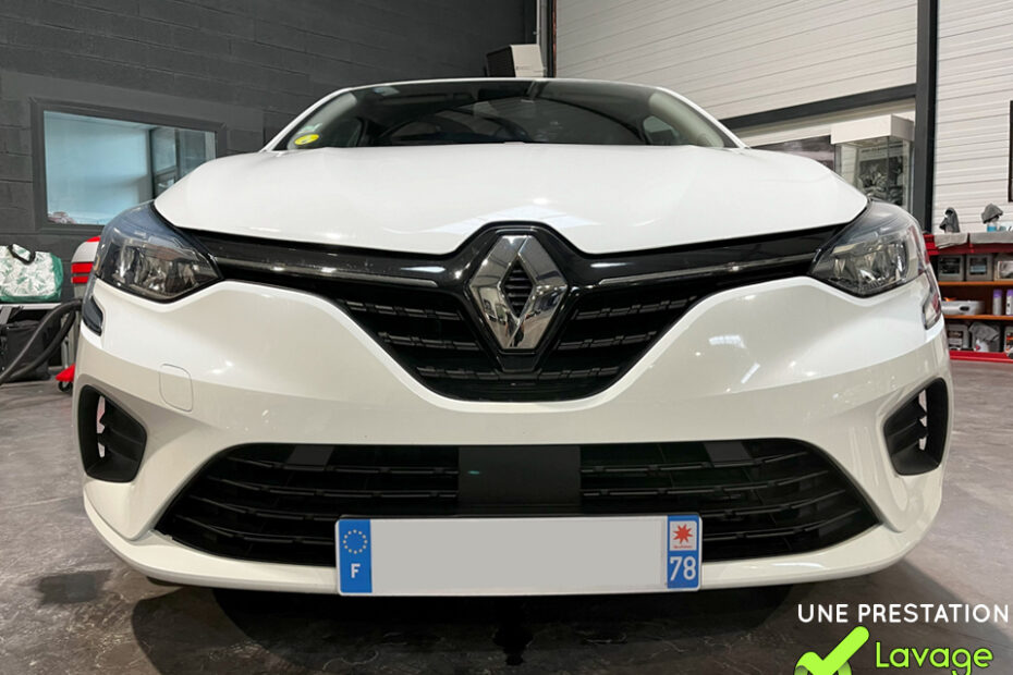 Lavage auto extérieur - véhicule de fonction