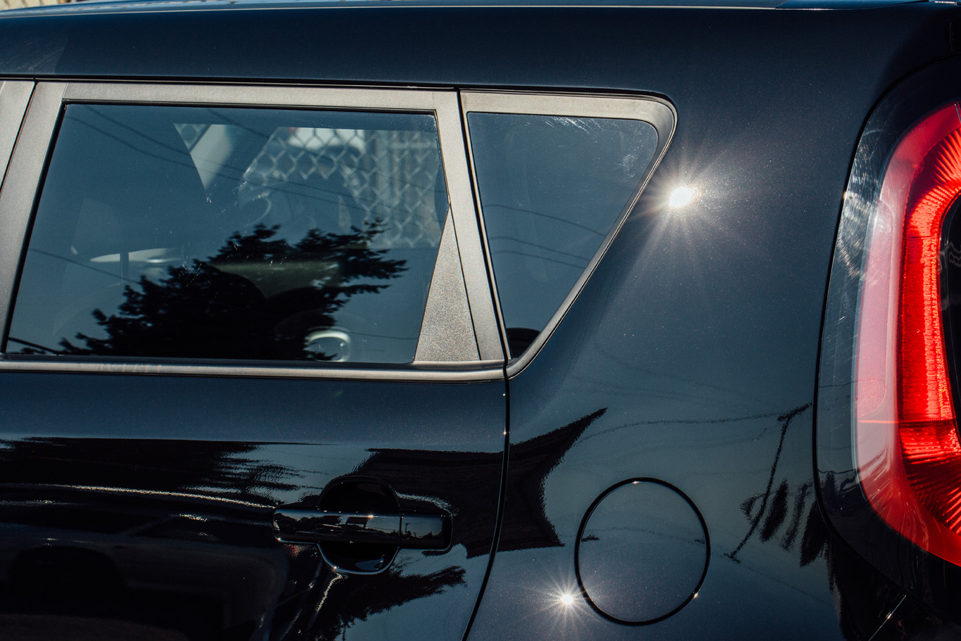 Après application d'un RestorFX pour rénovation d'une peinture auto à Valenciennes